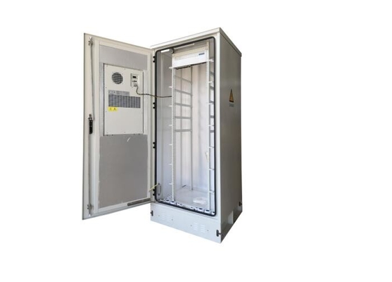 Γκρι χρώμα Outdoor 19 Telecom Rack Cabinet 40U Outdoor Telecom Encloses