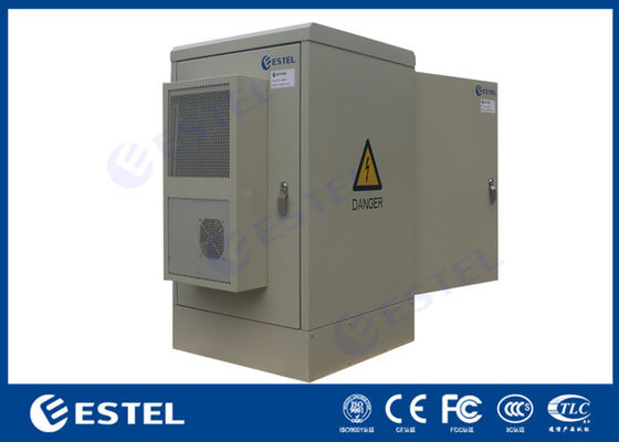 Το δίπορτο πάτωμα γραφείου τηλεπικοινωνιών 16U IP65 υπαίθριο τοποθετεί με το κλιματιστικό μηχάνημα για την ψύξη